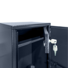 Trezor na 6 zbraní, uzamykanie na kľúč, 1500/340/260 mm