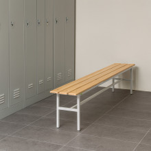 Klasická šatňová lavica #16 BENCH 2000. Je vhodná do šatní, športových klubov, do wellness, fitness centier.
