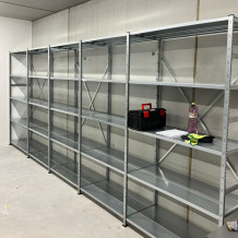 Konfigurovateľná regálová zostava