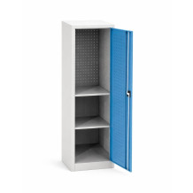 Dielenská skriňa s extra hĺbkou a perforovanou zadnou stenou