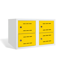#03 SHOECABINET 2/4 – 4-dverová skrinka na topánky 300 mm_Ilustračná fotografia