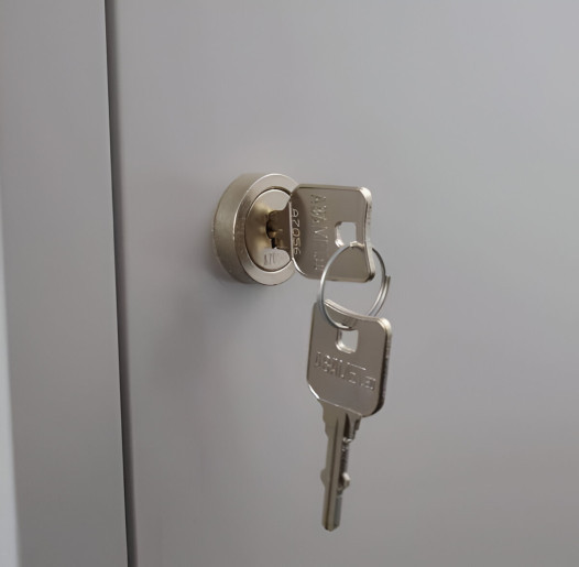 Náhradný bezpečnostný zámok do šatníkových skríň #03